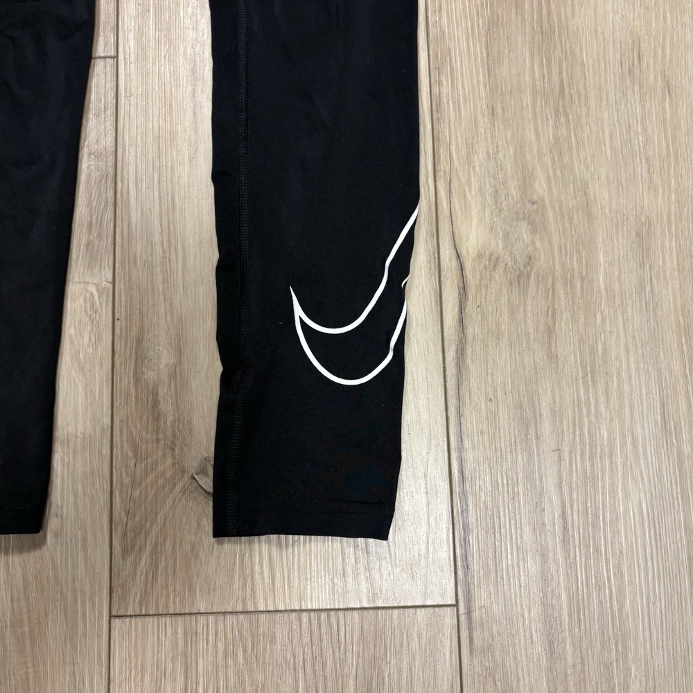 Nike‎ Pro Dri-FIT Boys (Youth) Full Length Tights Black Medium HOLE IN KNEE - Picture 2 of 7